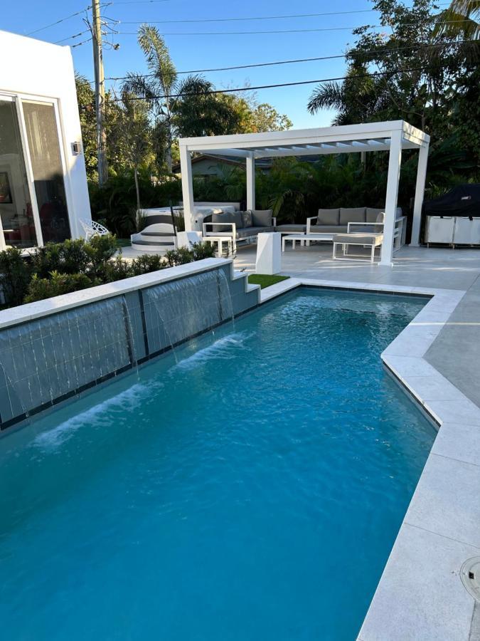 Men Only Clothing Option Guesthouse Near Wilton Manors فورت لودرديل المظهر الخارجي الصورة