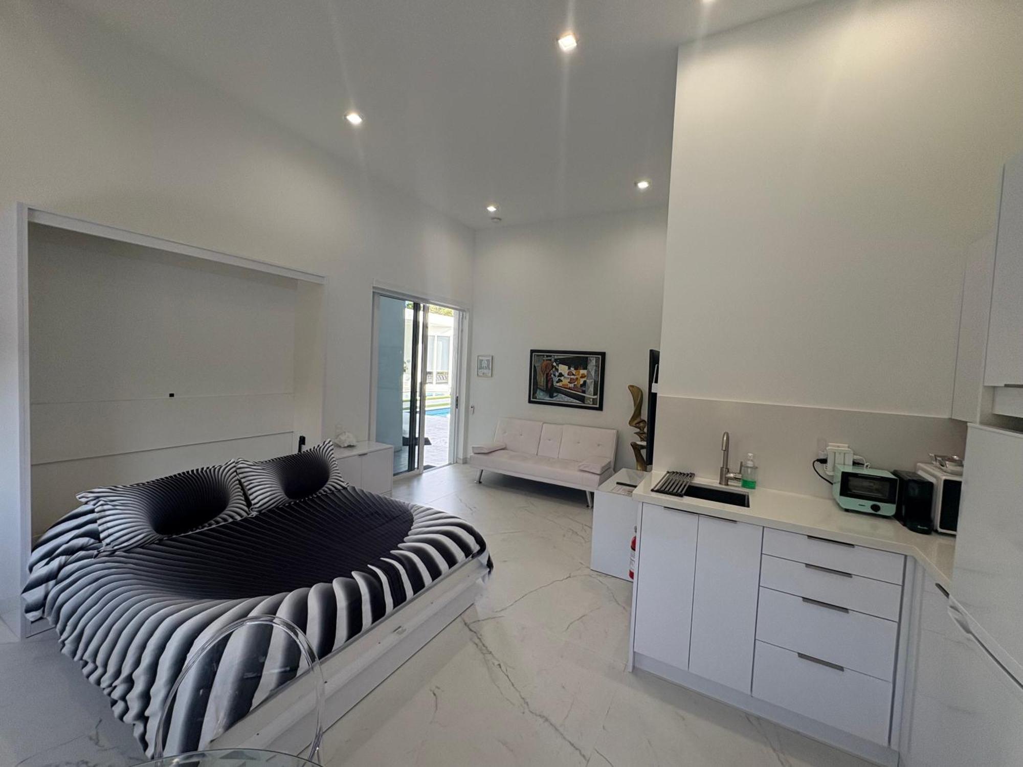 Men Only Clothing Option Guesthouse Near Wilton Manors فورت لودرديل المظهر الخارجي الصورة